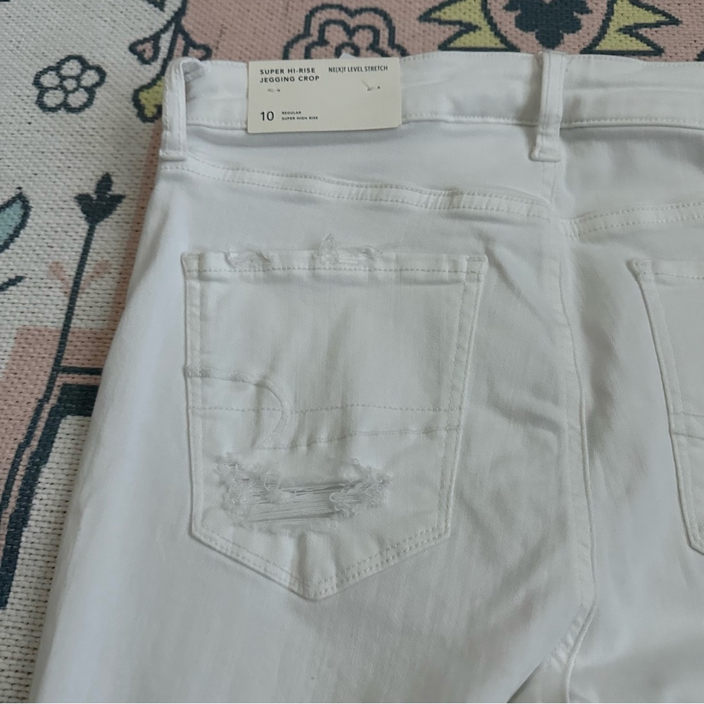 American Eagle White Stretch Ripped Super Hi-Rise Jegging Crop Jeans - Picture 13 of 16
